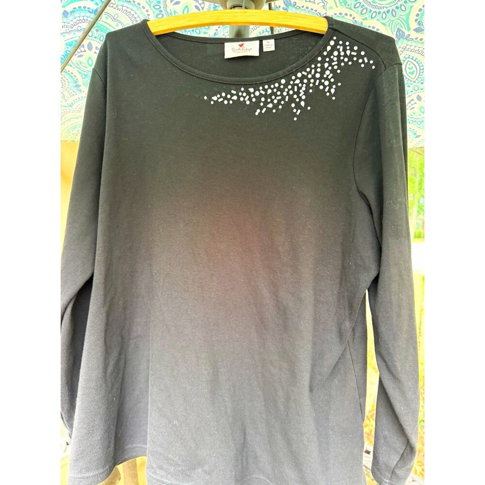 Quacker Factory Top Womens XL Black Solid Knit Round Neck LS Pullover Rhinestone
